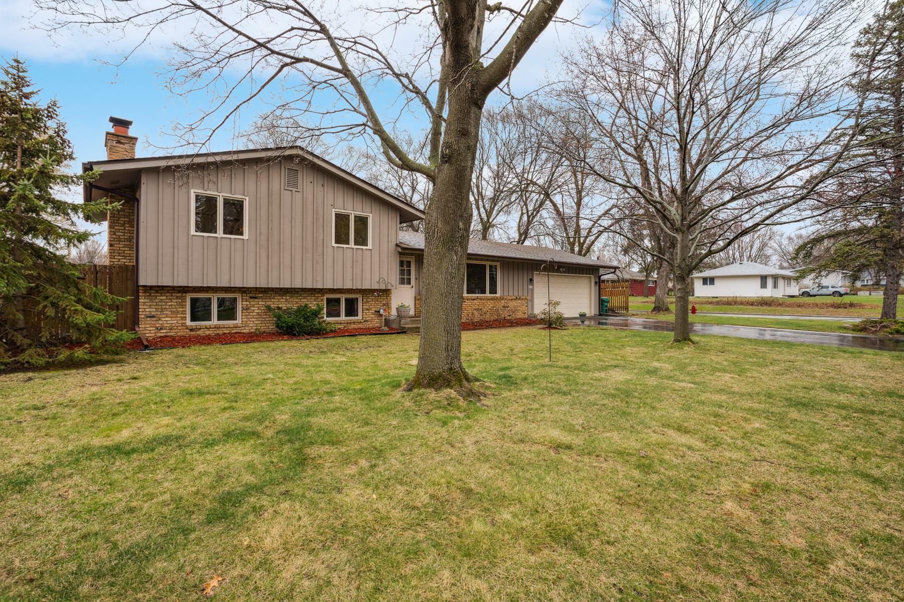 Property Photo: 3293 Rice Creek Terrace MN 55112