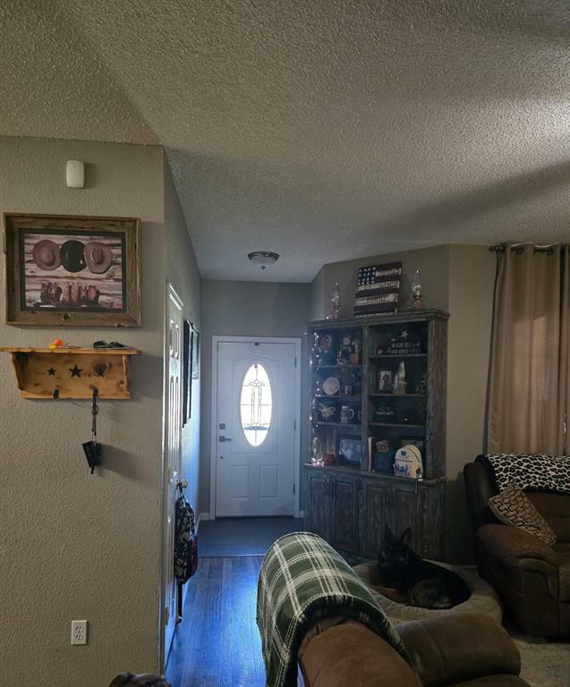 Property Photo: 4444 Park Creek Court TX 76137