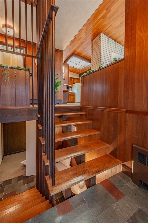 Property Photo: 130 Farm St MA 01880