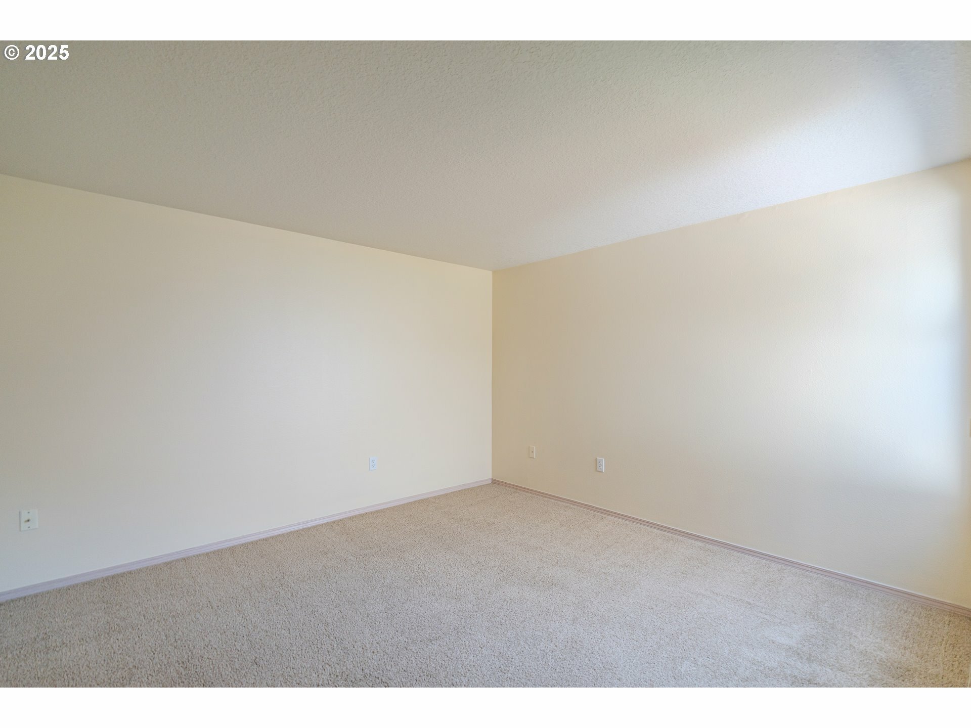 Property Photo: 5301 Plomondon St A4 WA 98661