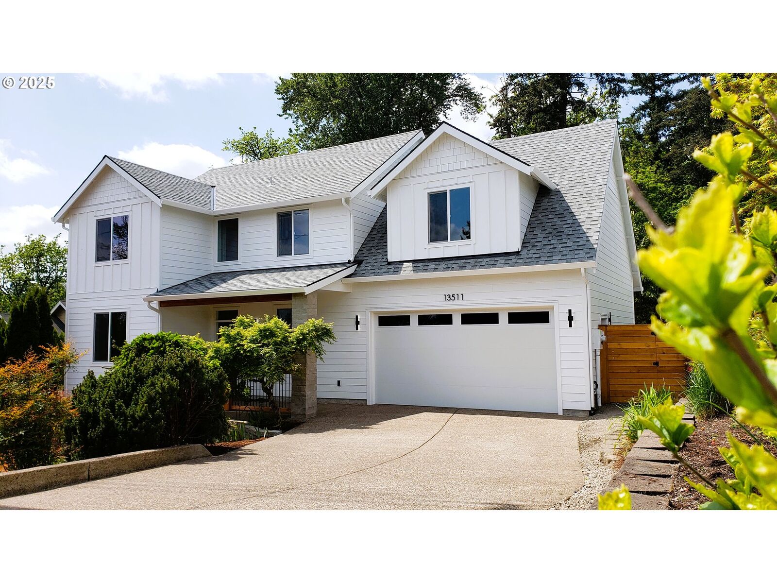 Property Photo:  13511 SE Barbara Jean Ct  OR 97015 