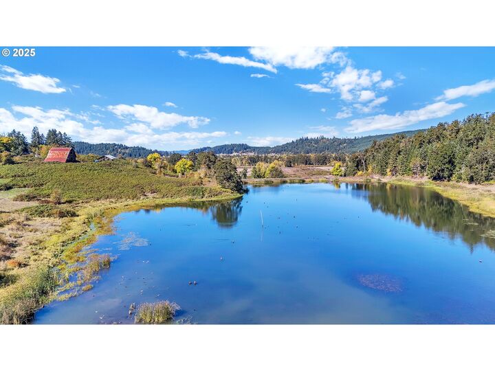 Property Photo: 26900 Crow Rd OR 97402