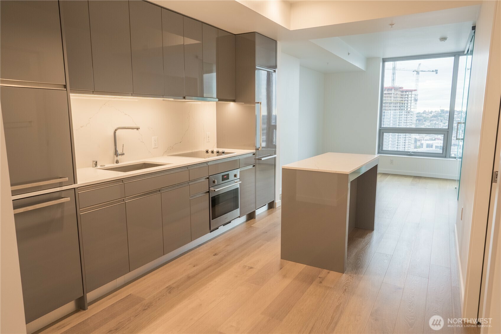 Property Photo: 1808 Minor Avenue 3106 WA 98101