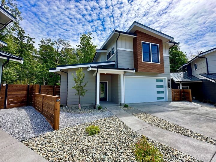 578  Creston Court  Bellingham WA 98229 photo