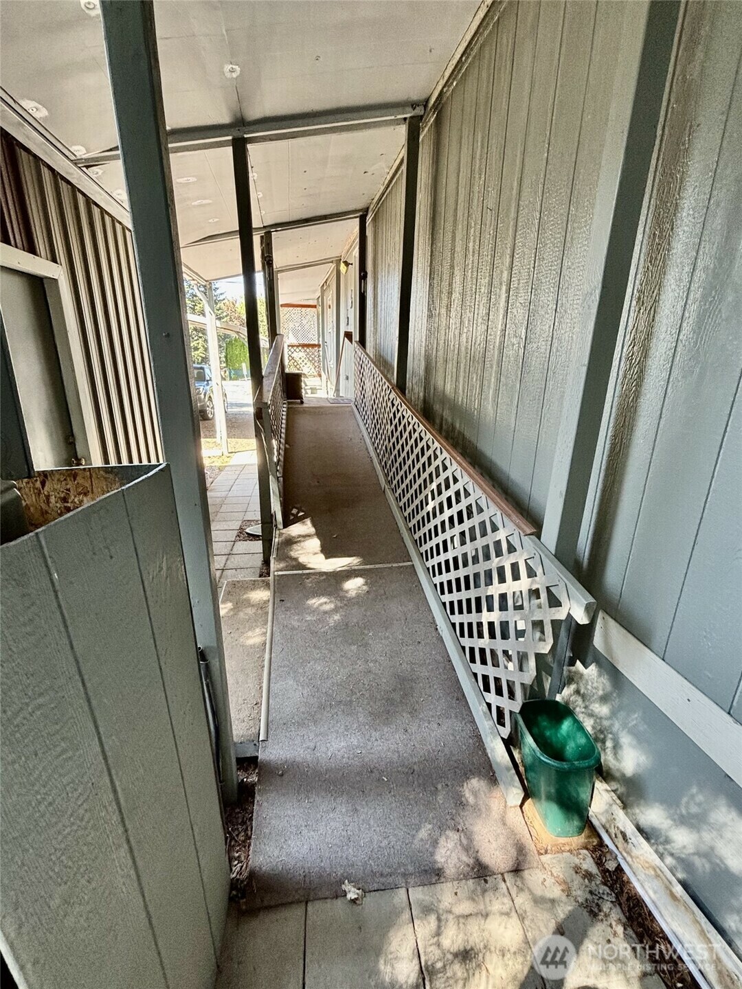 Property Photo: 341 N Georgia Avenue WA 98802