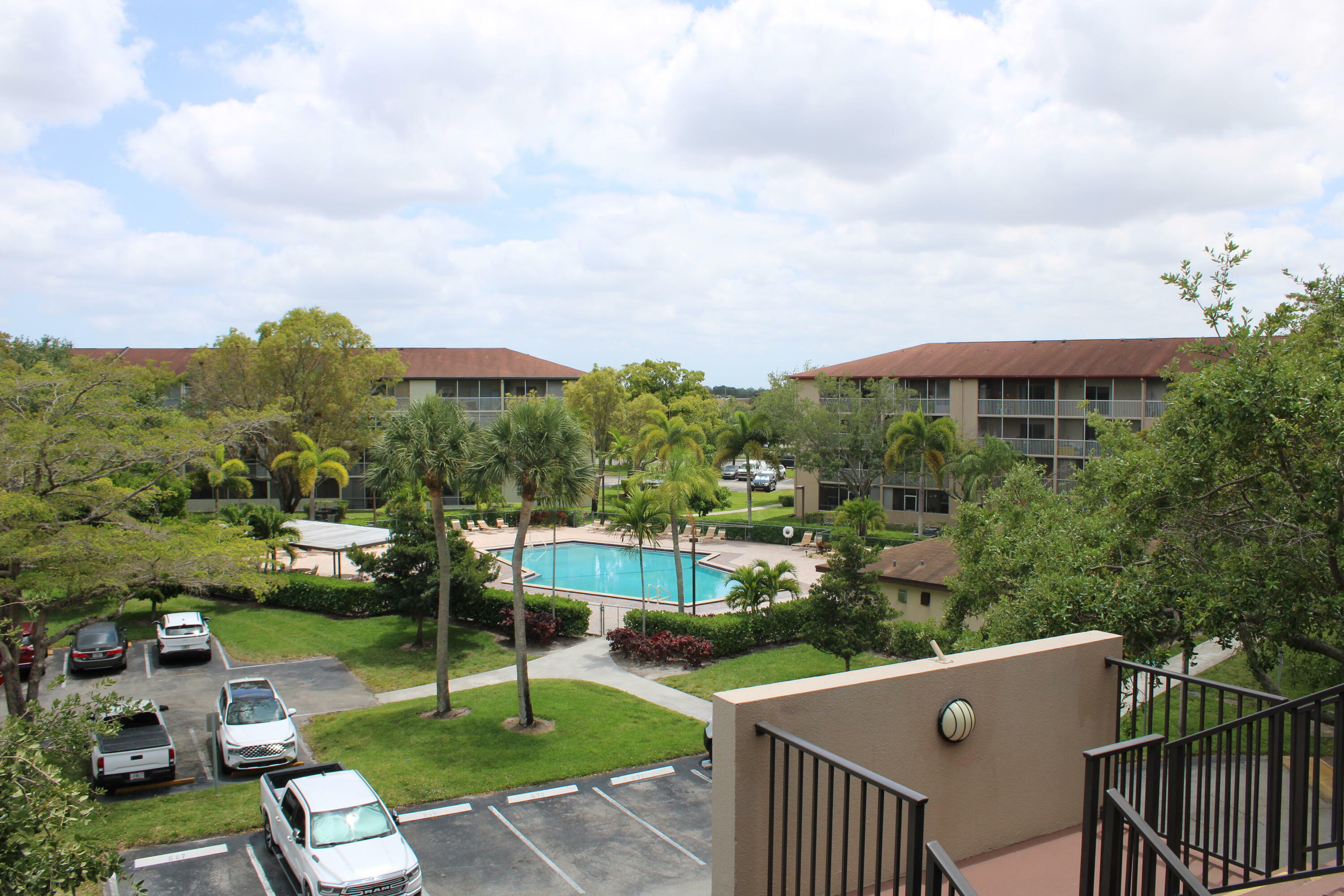 Property Photo: 850 SW 133rd Terrace 404B FL 33023