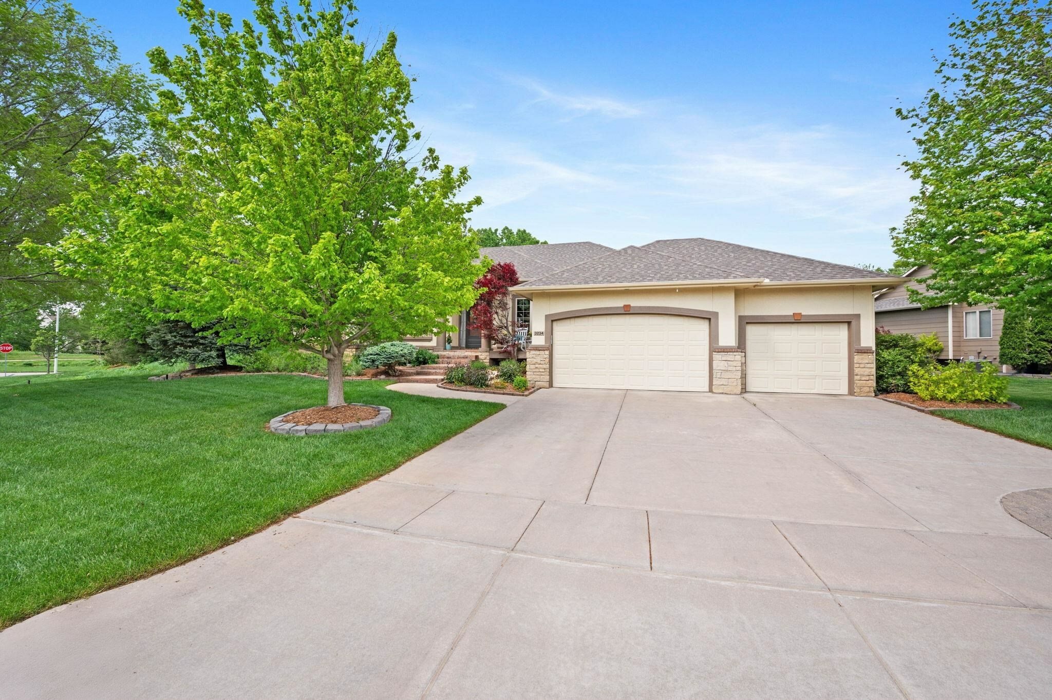 Property Photo: 3234 N Brush Creek KS 67205