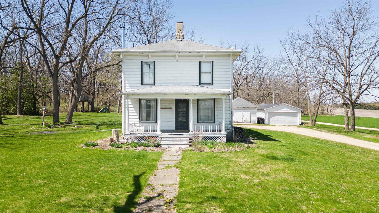 Property Photo: 5903 East Creek Road WI 53546