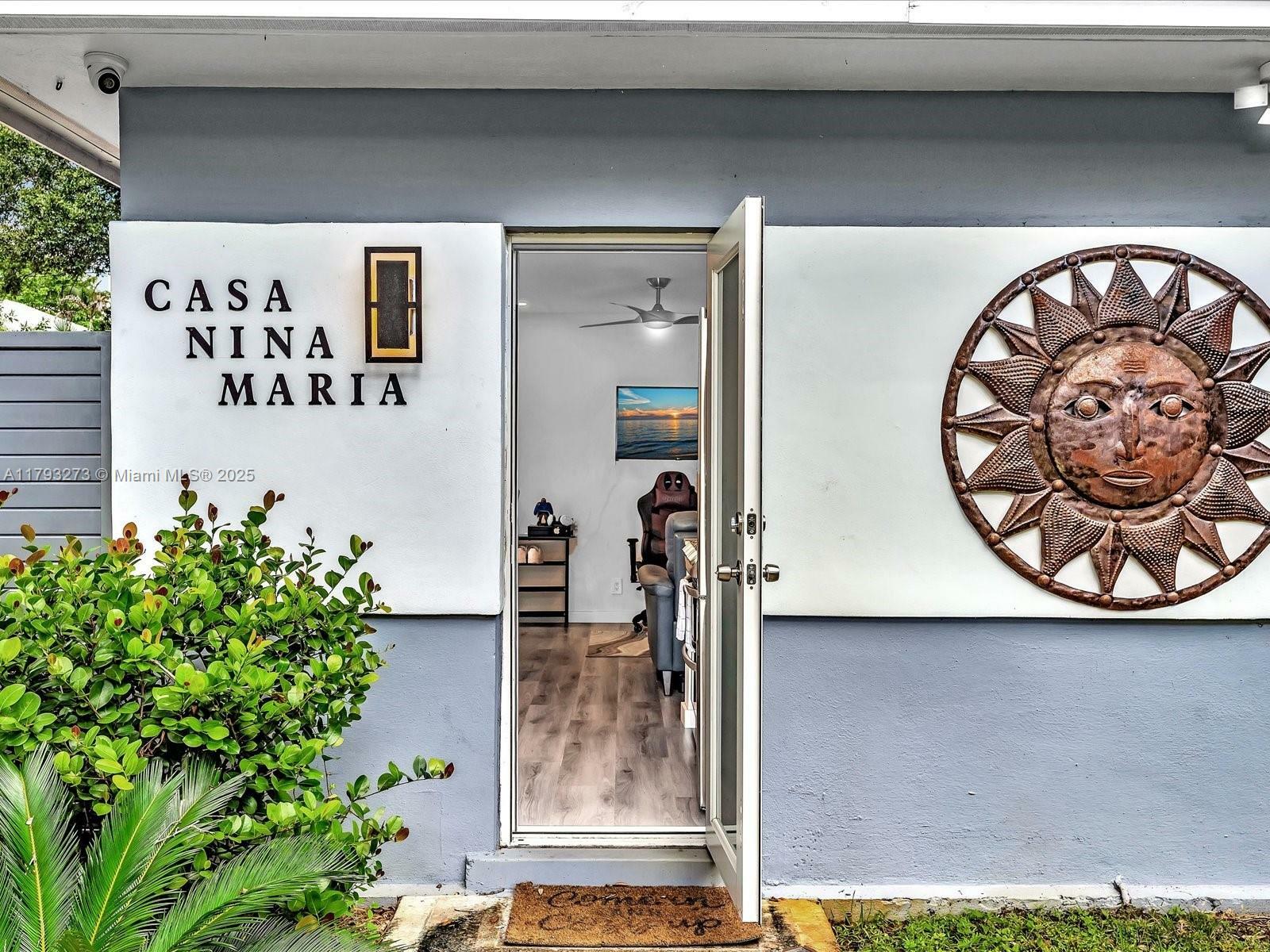 Property Photo: 1517 SW 25th St FL 33315