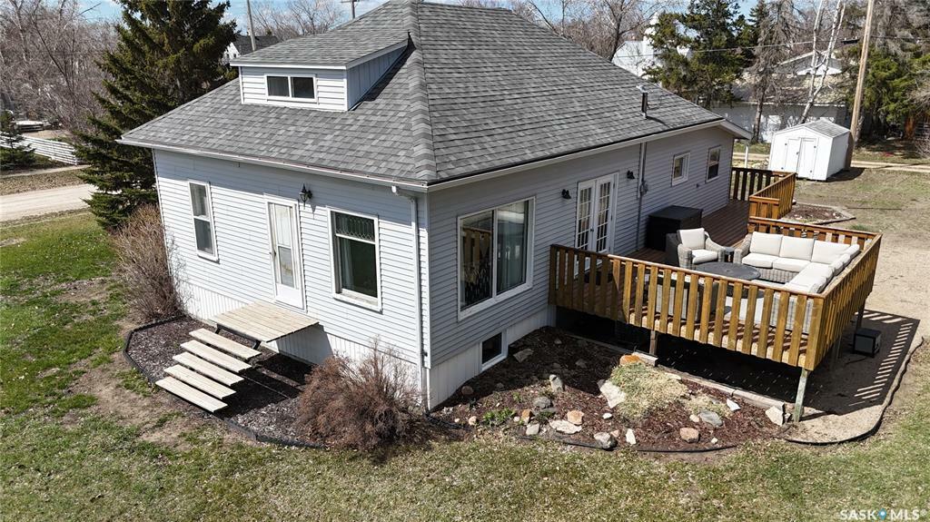 Property Photo: 303 Stanley Street SK S0H 1J0