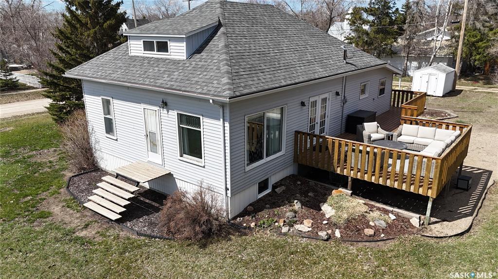 Property Photo: 303 Stanley Street SK S0H 1J0