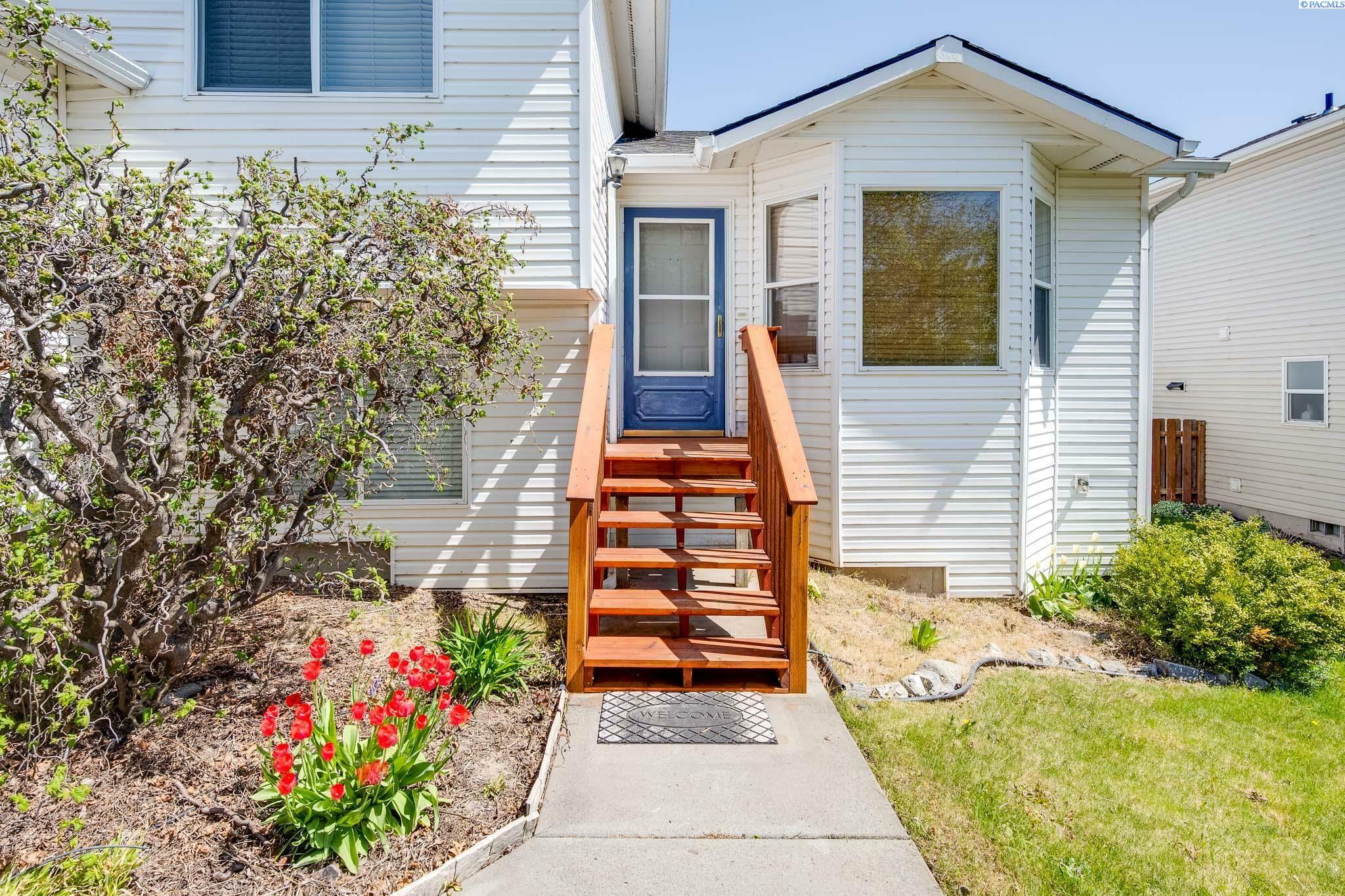 Property Photo: 1810 NW Bella Vista WA 99163