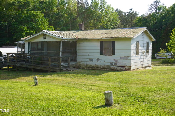 Property Photo:  691 Nc 58 Hwy  NC 27816 