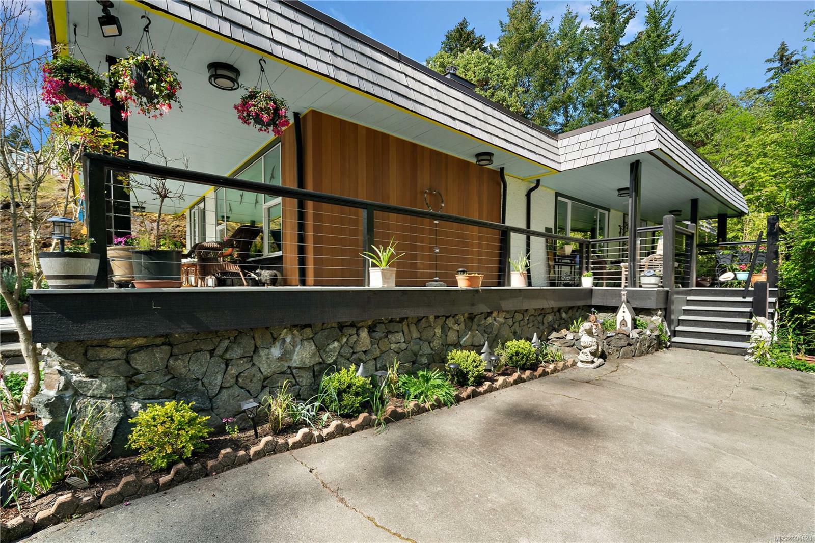 Property Photo: 782 Walfred Rd BC V9C 2N9