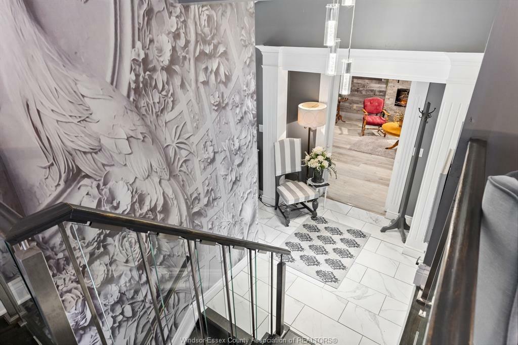 Property Photo:  9 Donald Avenue  ON N8H 4J4 
