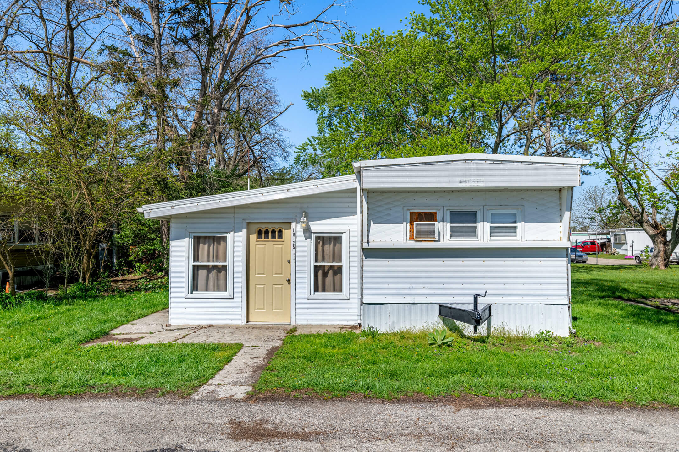 Property Photo:  6254 U.s. Hwy 40 25  OH 45371 