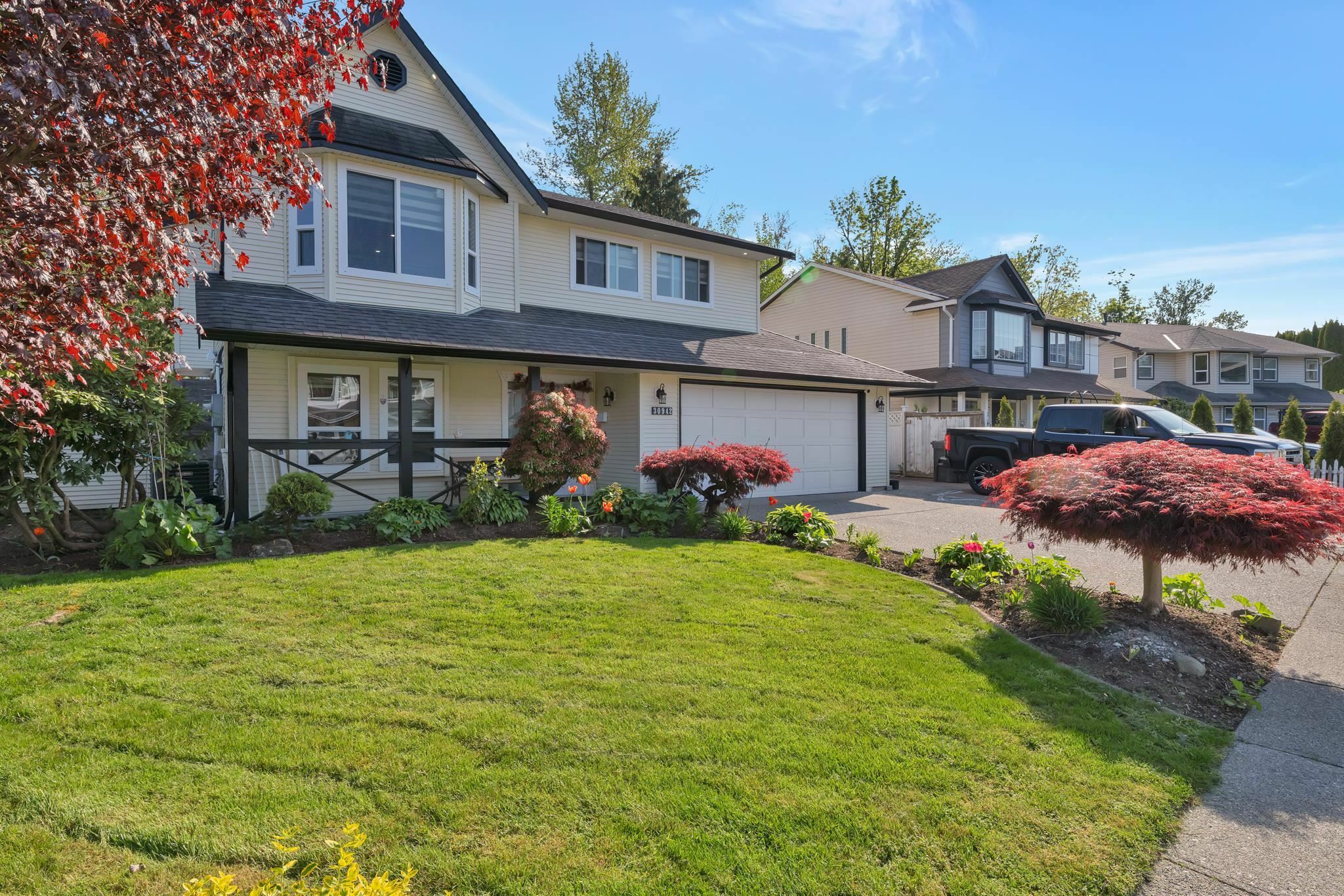 Photo de la propriété: 30942 Gardner Avenue BC V2T 5E4