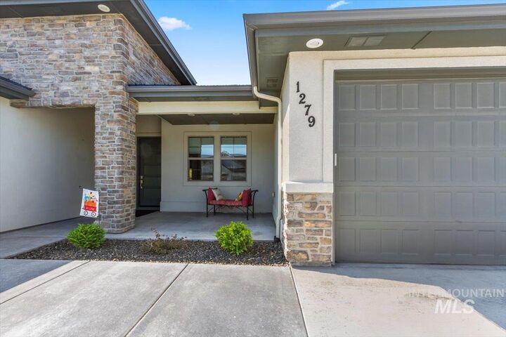 Property Photo: 1279 W Ultar ID 83686