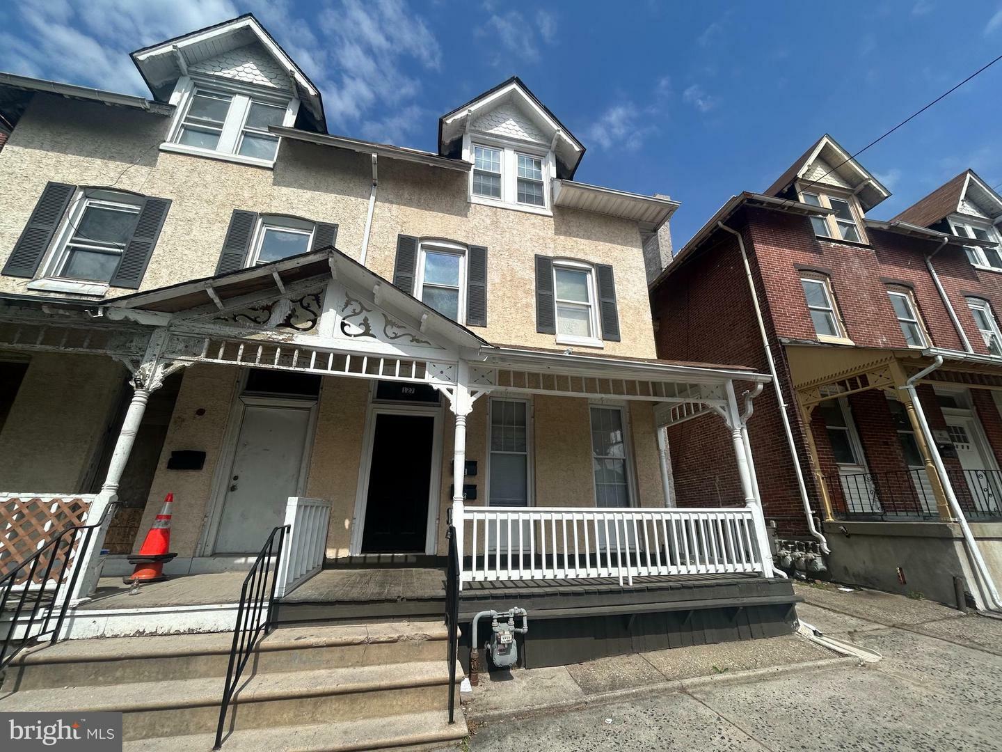Property Photo:  127 Haws Avenue 1  PA 19401 