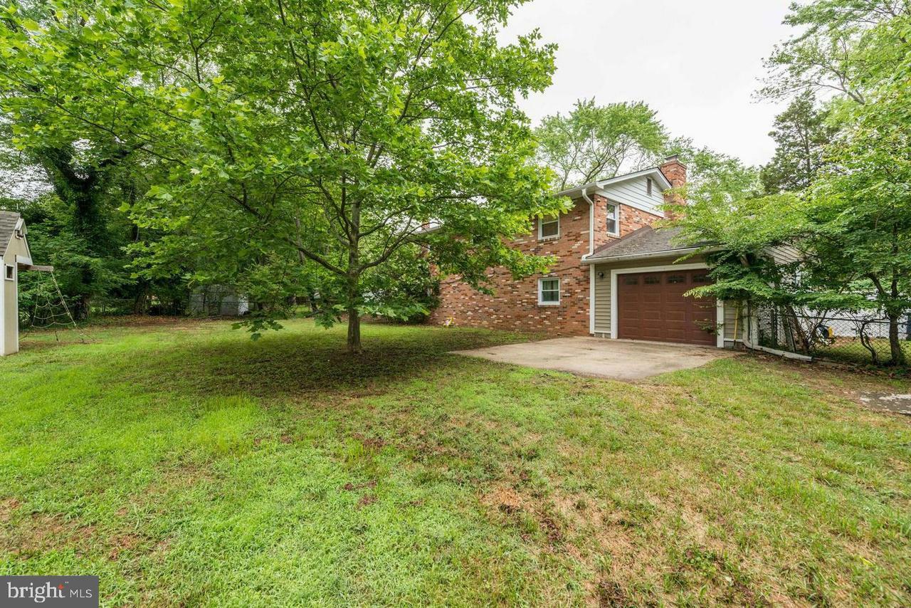 Property Photo: 9611 Ponca Place MD 20744