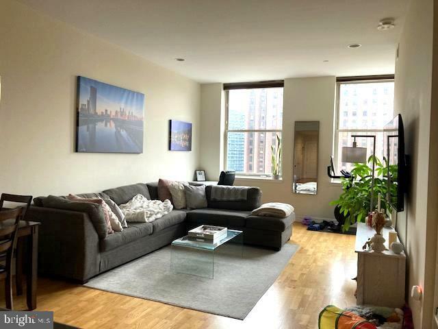 Property Photo: 1600 Arch Street 1203 PA 19103