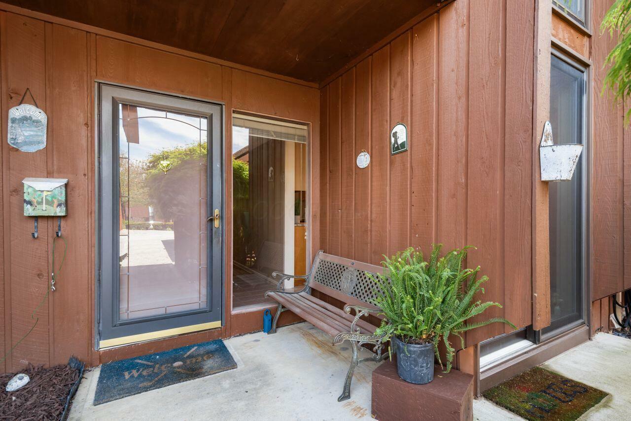 Property Photo: 4917 Whistlewood Lane OH 43081
