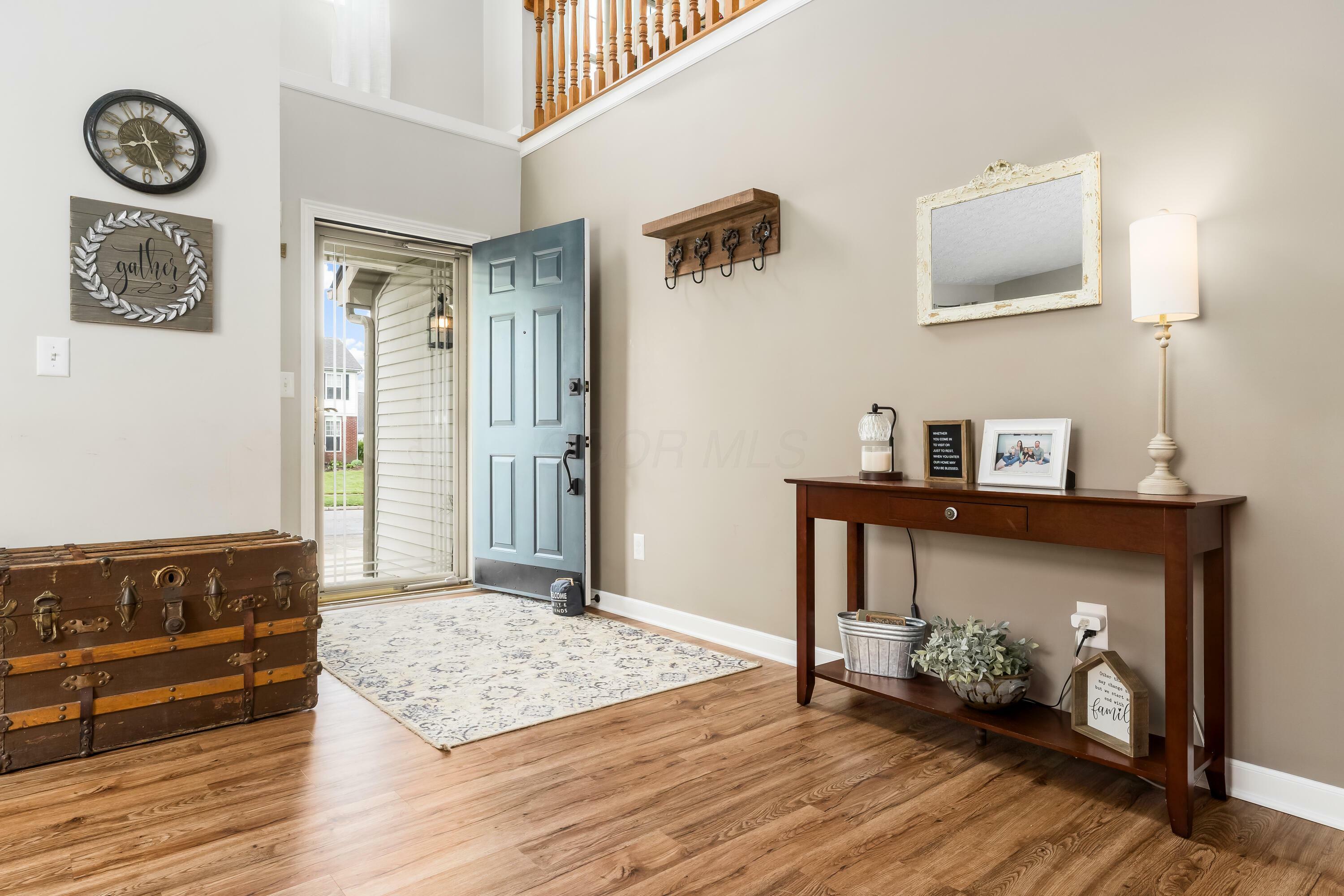 Property Photo: 1336 Great Hunter Drive OH 43123