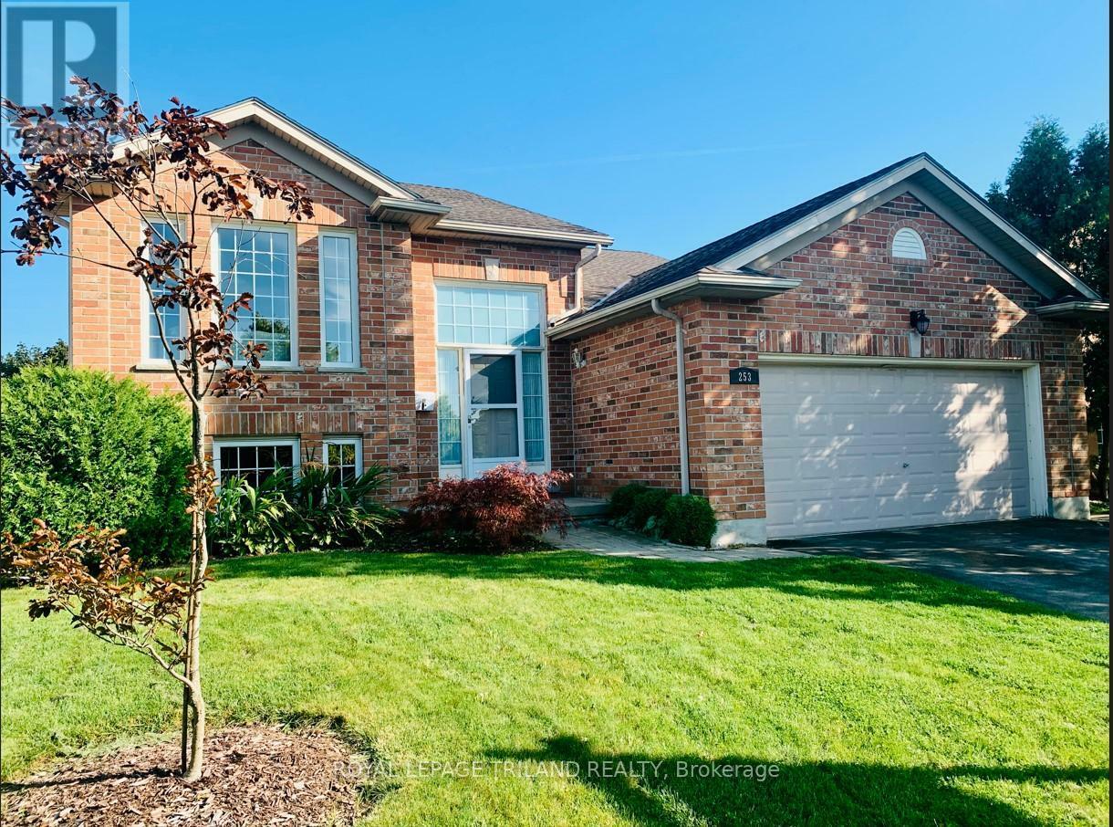 253 McGarrell Drive  London North (North R) ON N6G 5E8 photo