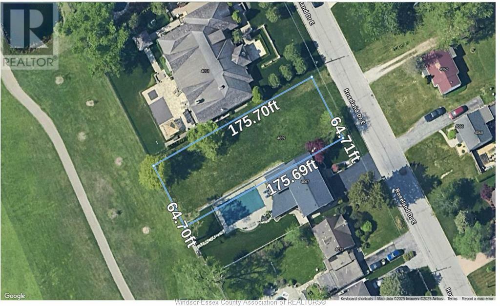 Property Photo:  4059 Roseland Drive East  ON N9G 1Y5 