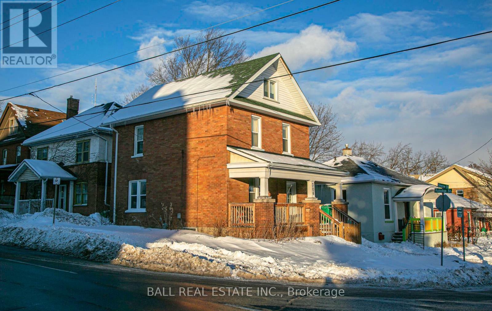 Property Photo: 306 Simcoe Street ON K9H 2J2