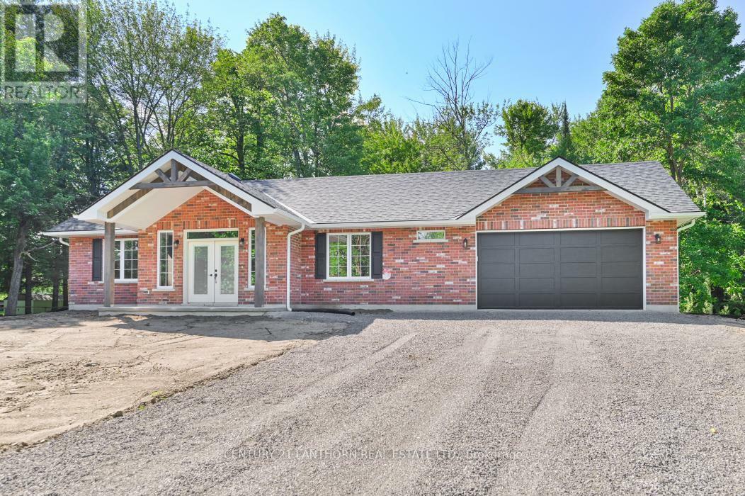 Property Photo: 1713 Hollowview Road ON K0K 3E0