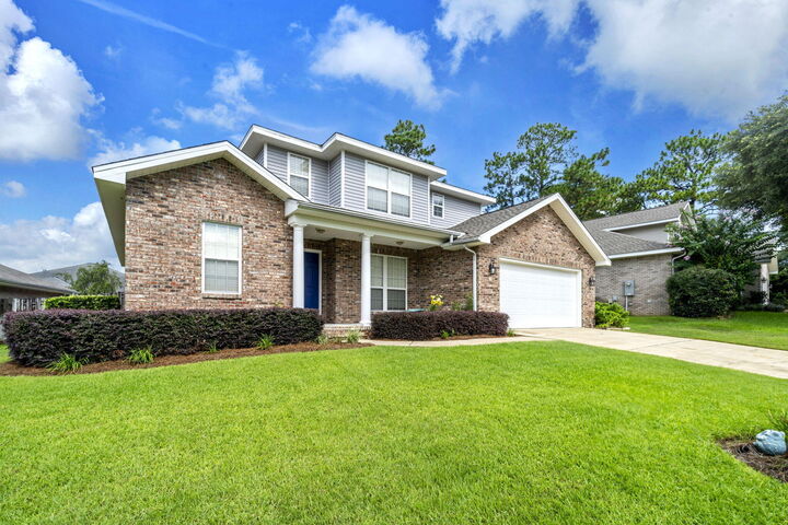 Property Photo:  202 Gracie Lane  FL 32578 