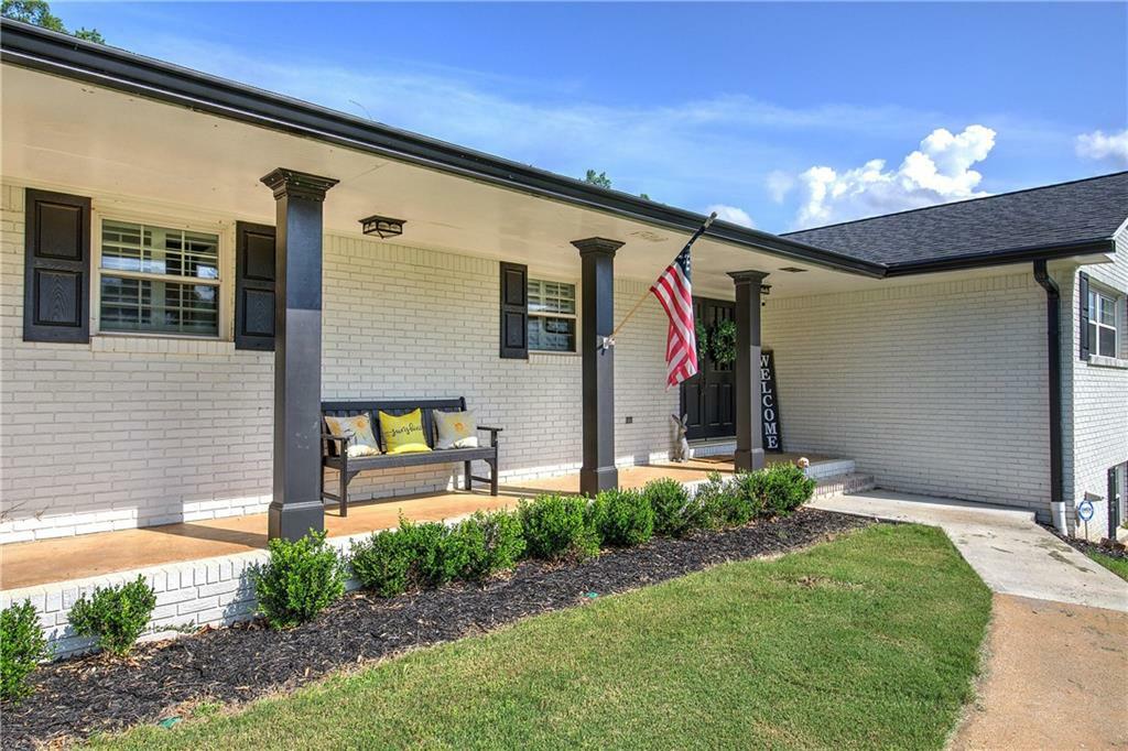 Property Photo: 118 Arrowhead Drive GA 30120
