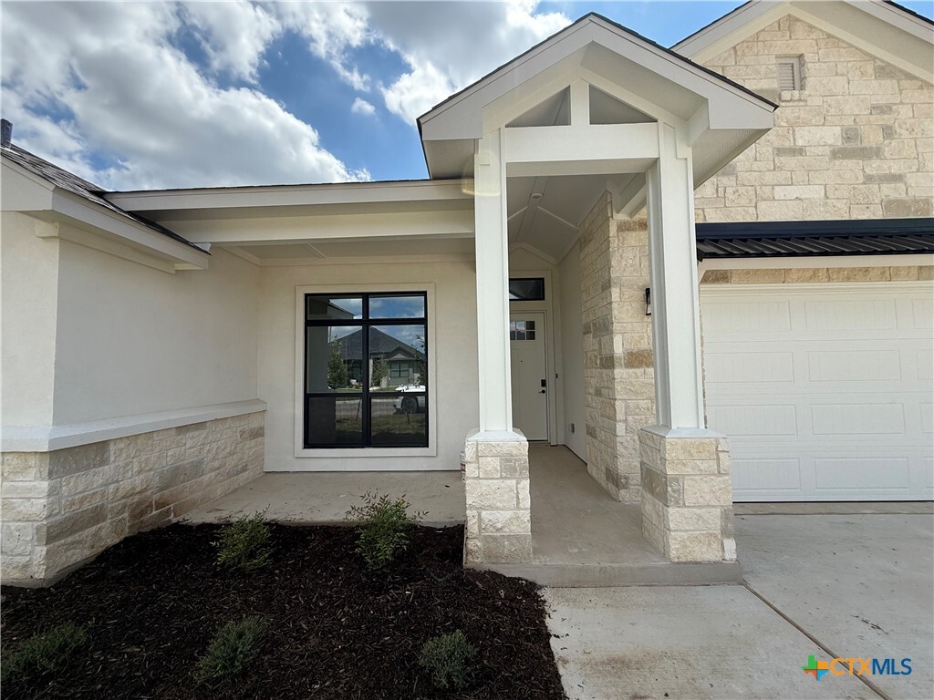 Property Photo: 5019 Fence Line Trail TX 76559