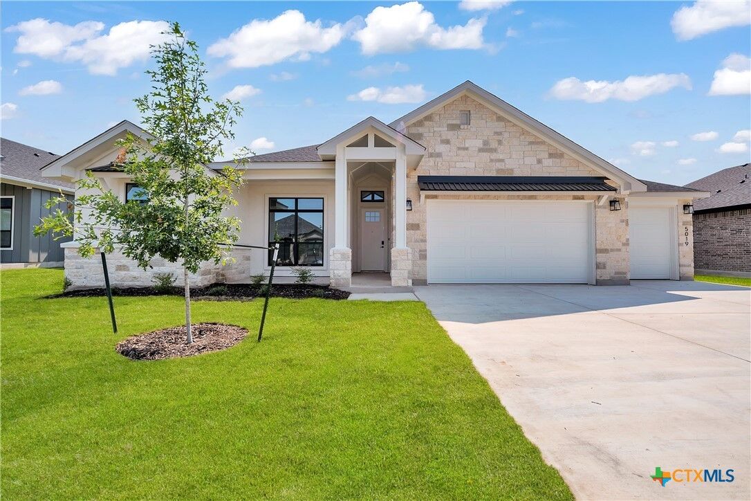 Property Photo: 5019 Fence Line Trail TX 76559