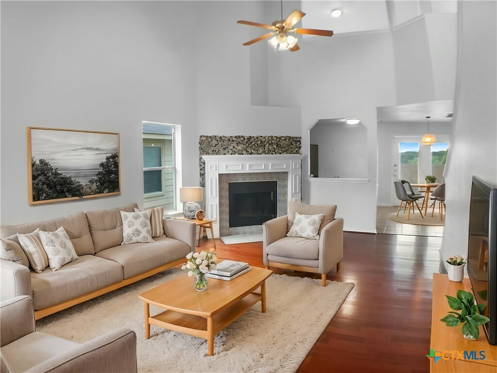 Property Photo: 6502 Griffith Loop TX 76549