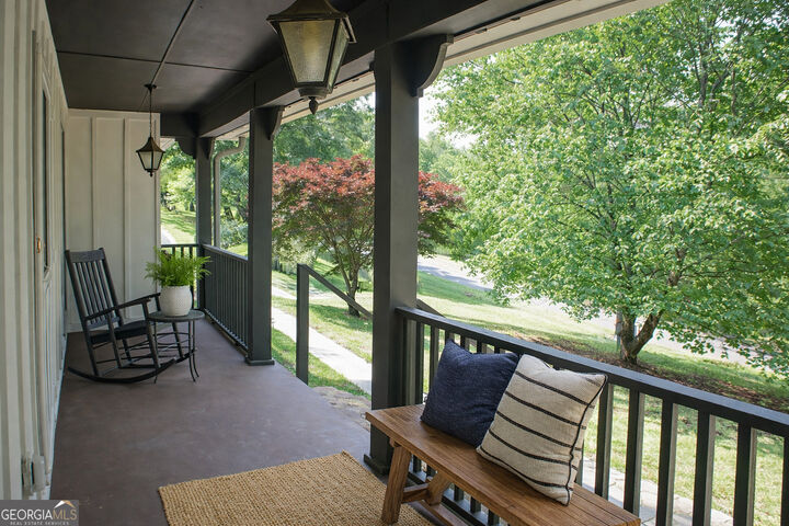 Property Photo:  409 Flora Avenue  GA 30161 