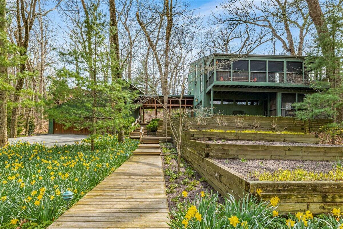 Property Photo: 411 E Roberts Avenue IN 46301