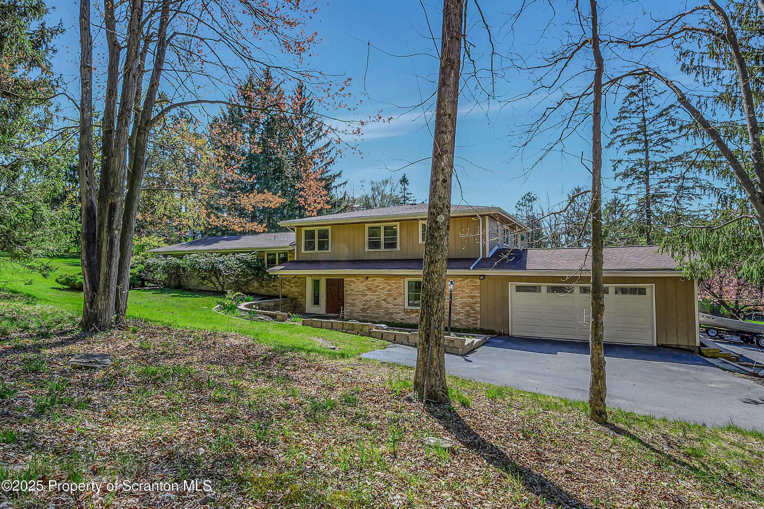 Property Photo: 210 Stevenson Road PA 18411