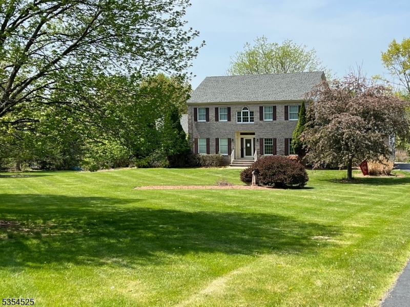 Property Photo: 12 Maple Springs Rd NJ 08867