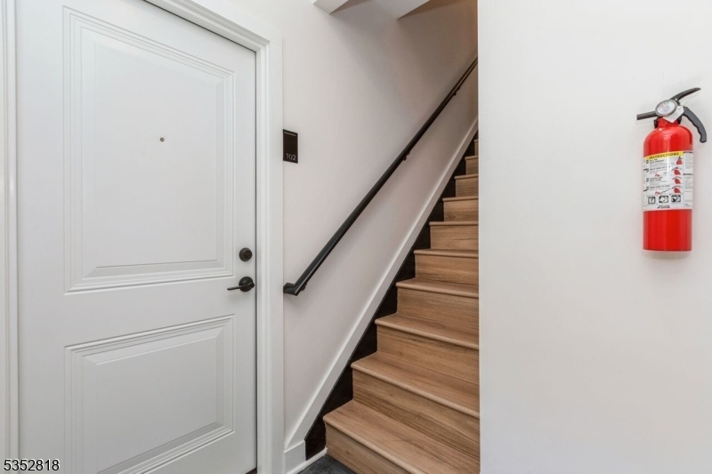 Property Photo: 164 Glenwood Ave Unit 102 4 NJ 07003