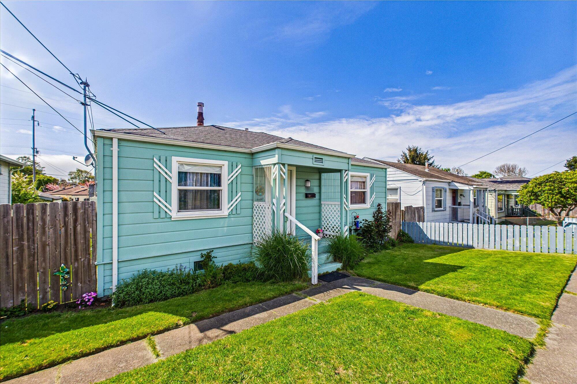 Property Photo: 2238 Albee Street CA 95501