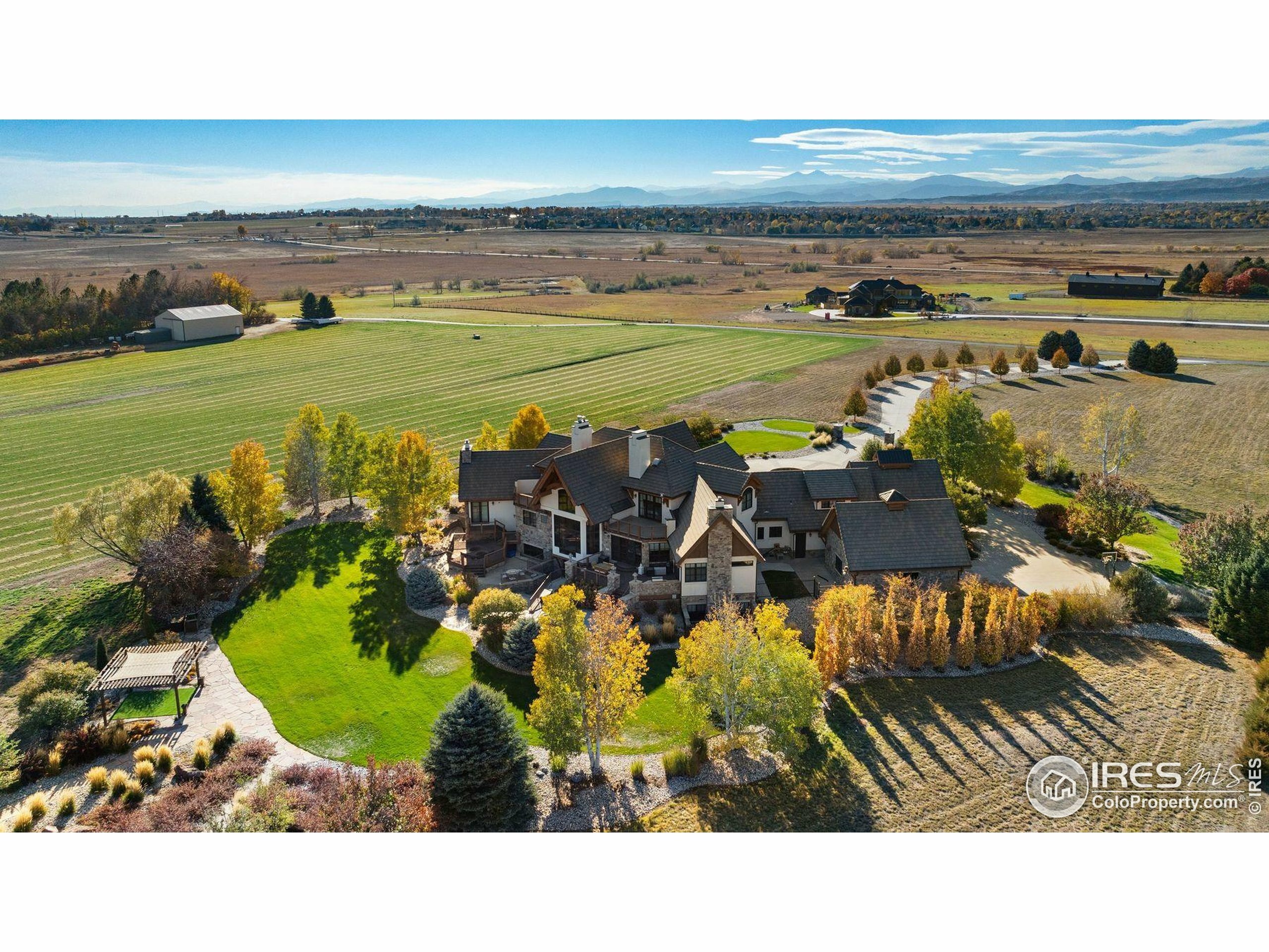 Property Photo: 6864 Silver Mist Ln CO 80528