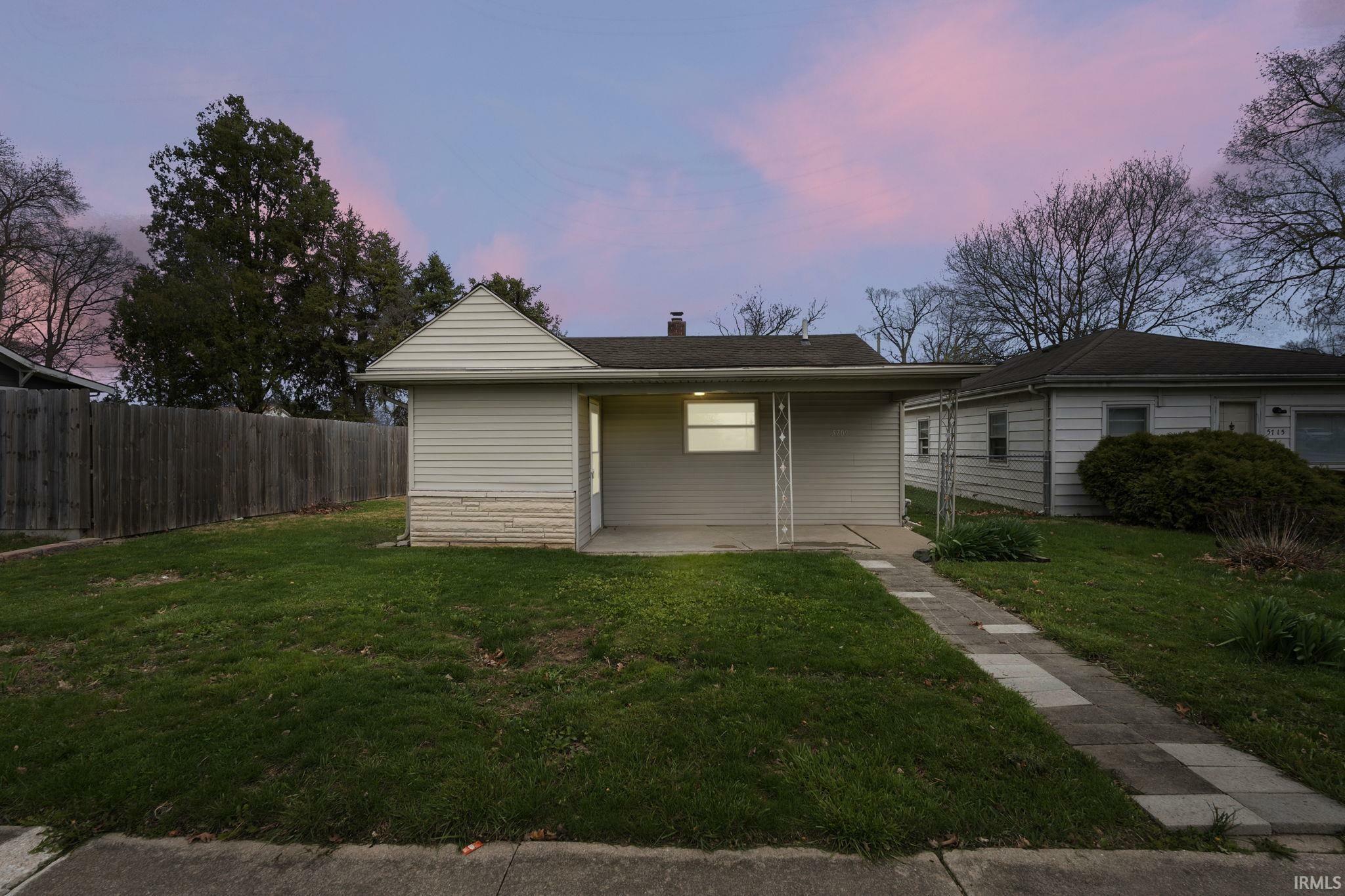 Property Photo: 5709 Hoagland Avenue IN 46807