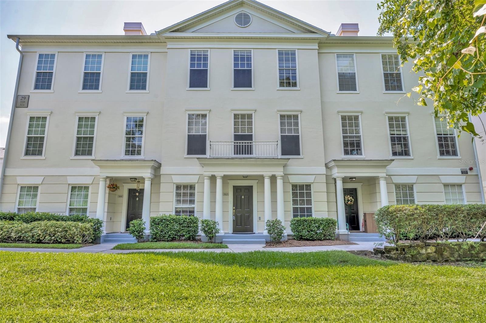 Property Photo: 312 Grand Bay Lane FL 34747