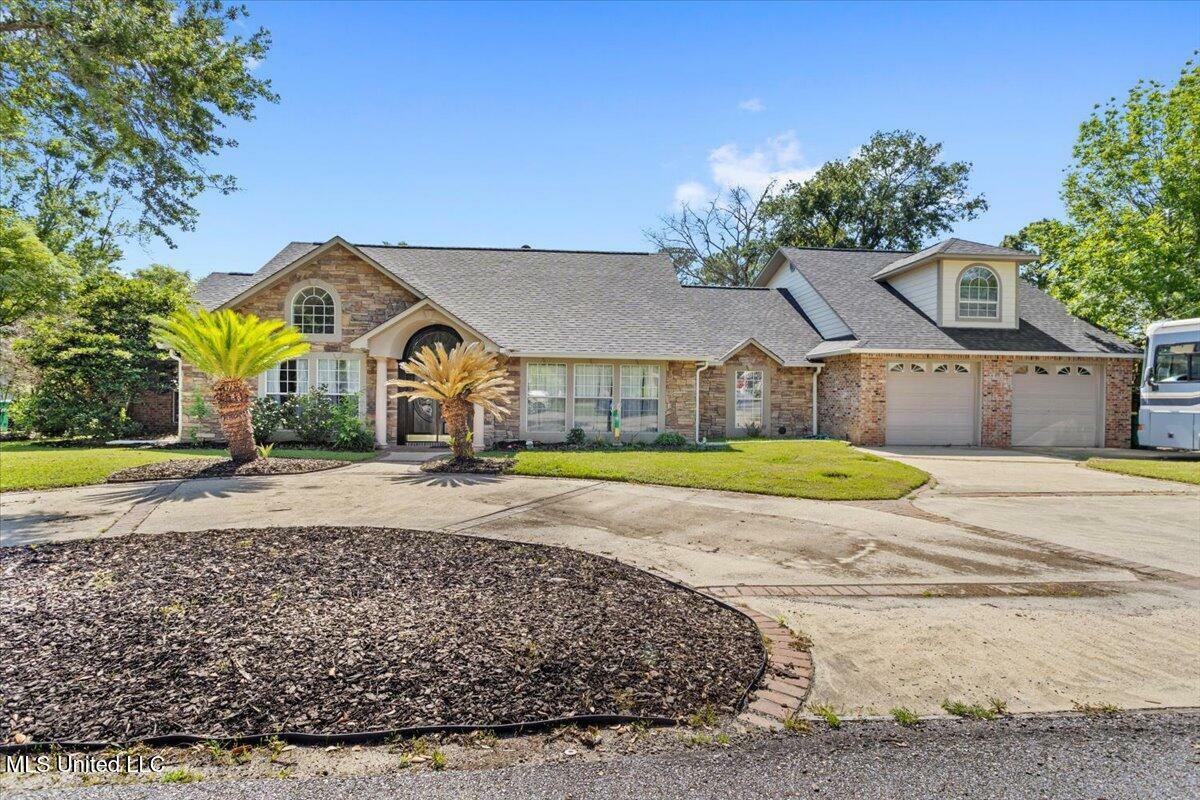 Property Photo: 6313 Hermosa Drive MS 39564