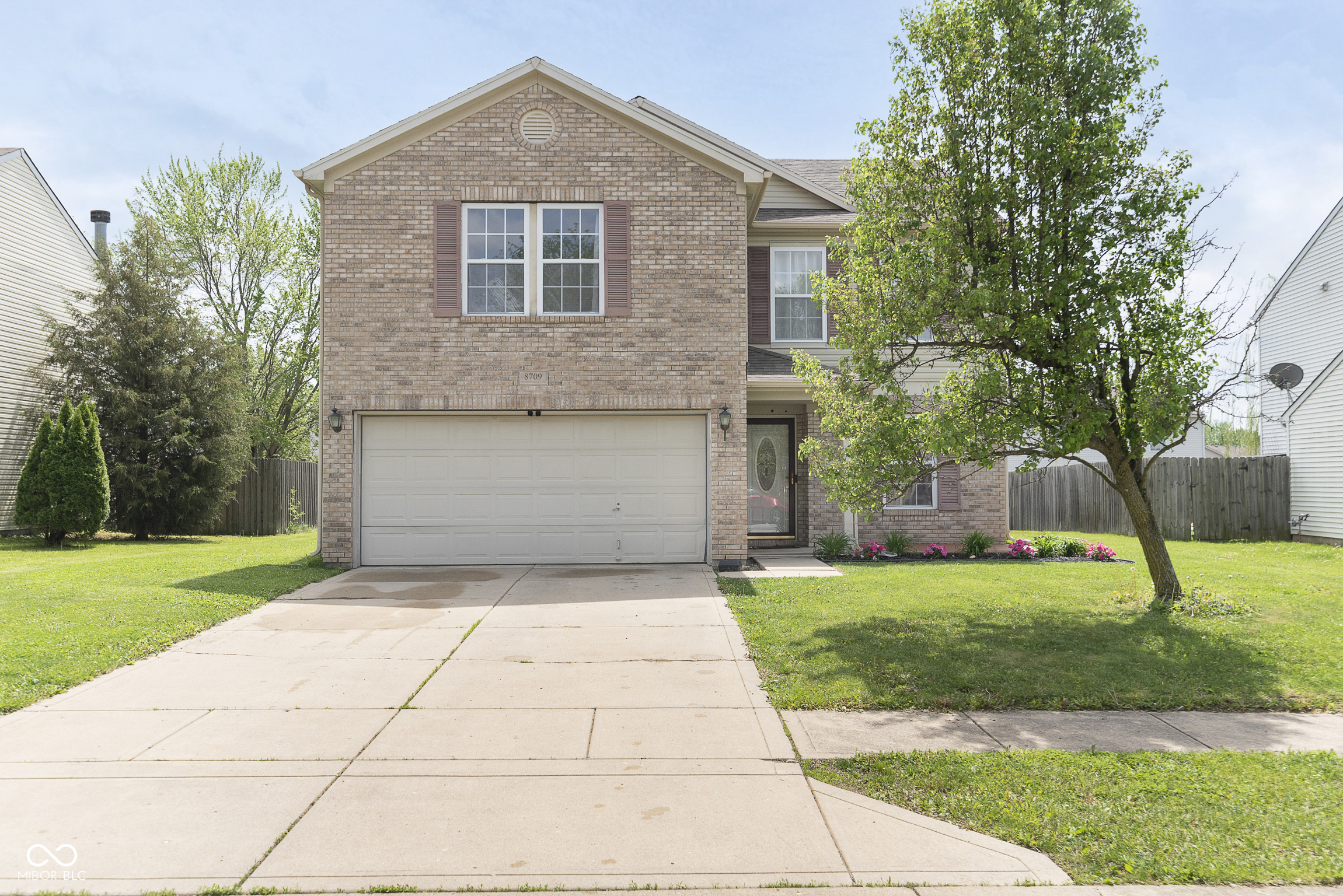 Property Photo: 8709 Orchard Grove Lane IN 46113