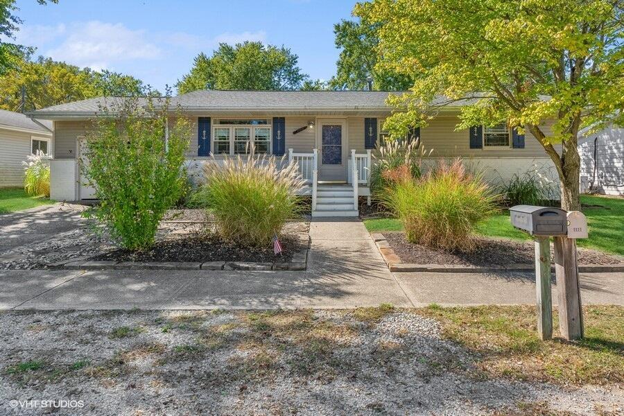 Property Photo: 1111 Shore Drive MI 49117