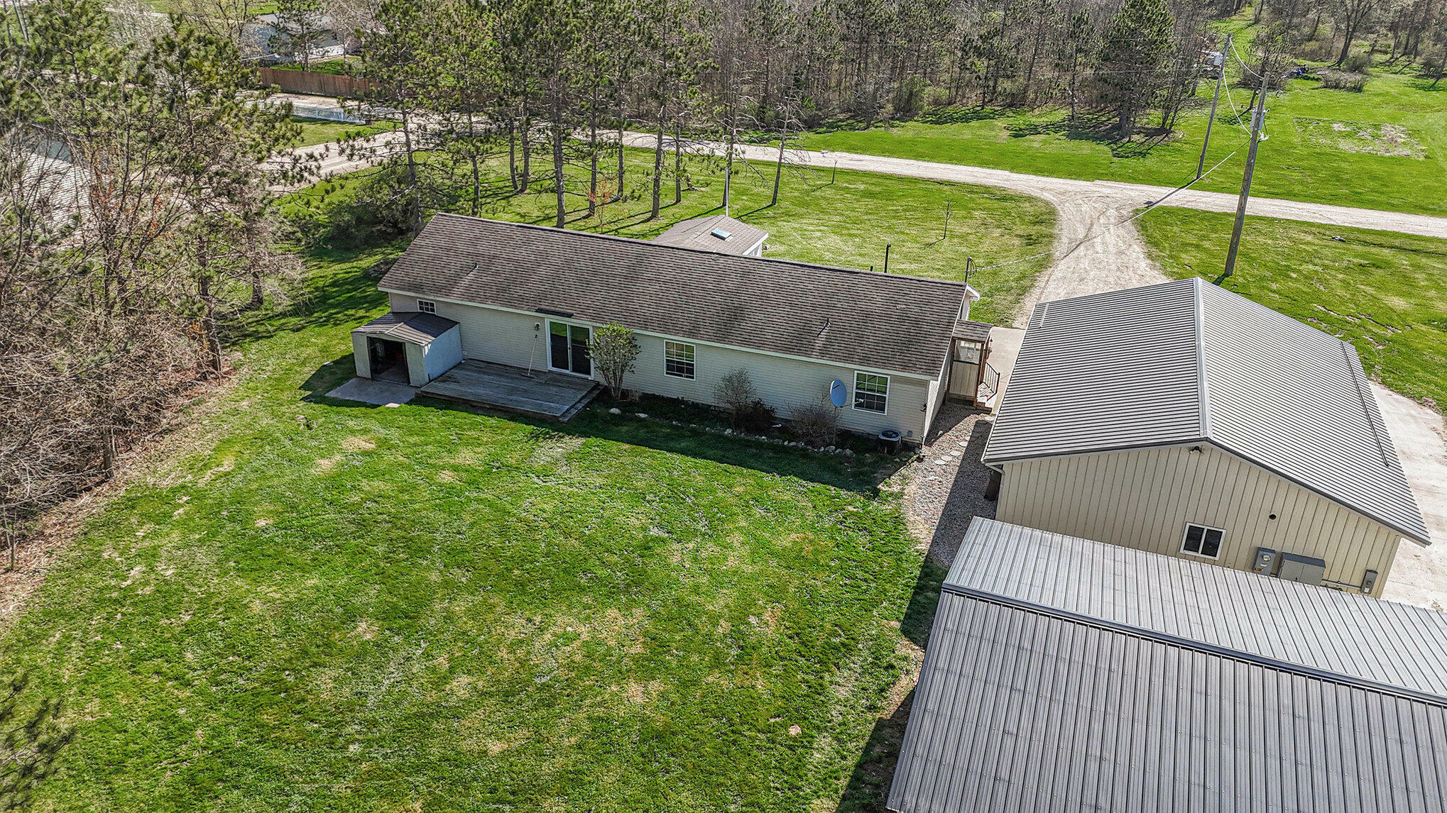 Property Photo: 5355 W Remus Road MI 48858