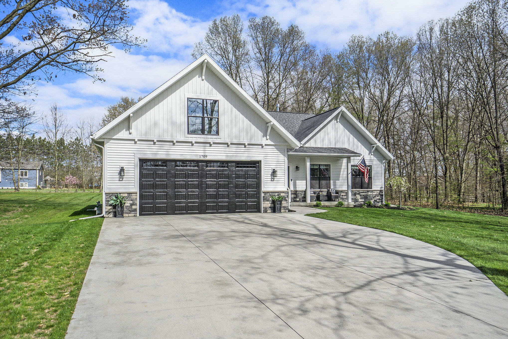 Property Photo: 1709 Westview Drive MI 49010